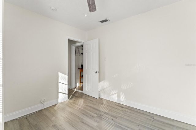 6920 N CENTRAL AVENUE, Tampa, FL 33604