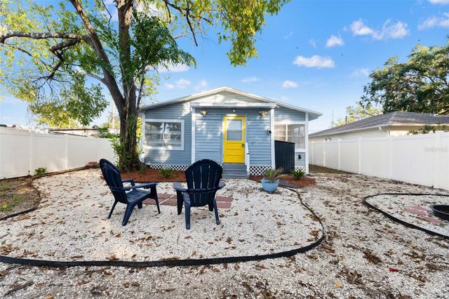 6920 N CENTRAL AVENUE, Tampa, FL 33604