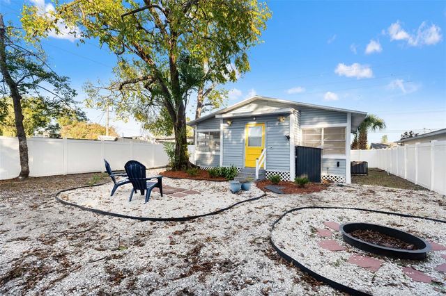 6920 N CENTRAL AVENUE, Tampa, FL 33604