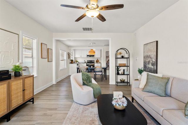 6920 N CENTRAL AVENUE, Tampa, FL 33604