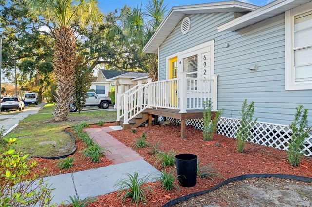 6920 N CENTRAL AVENUE, Tampa, FL 33604