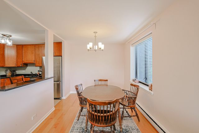 9078 Heathwood Drive 2B, Niles, IL 60714
