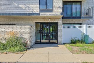 9078 Heathwood Drive 2B, Niles, IL 60714
