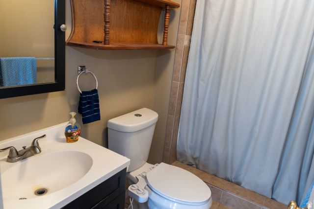 680 N MAIN ST TRLR E-11, Kaysville, UT 84037