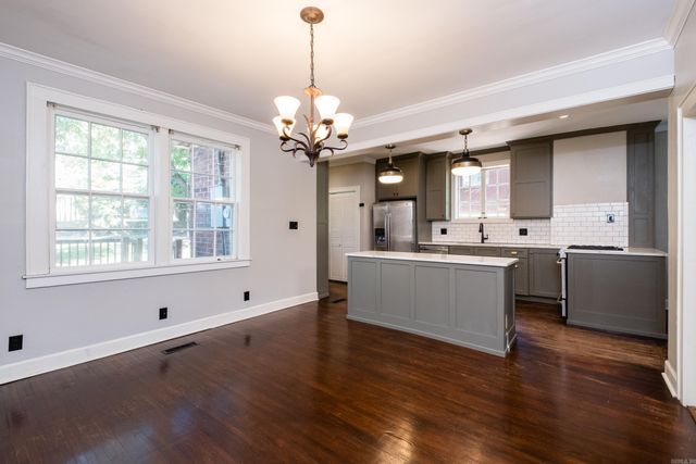 116 Colonial Court, Little Rock, AR 72205