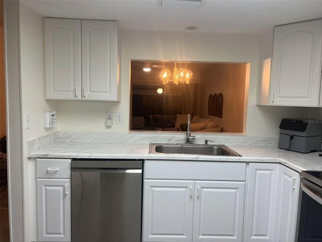 10706 LAQUINTA DRIVE, New Port Richey, FL 34654