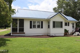 172 Harless Avenue, Jonesville, VA 24263
