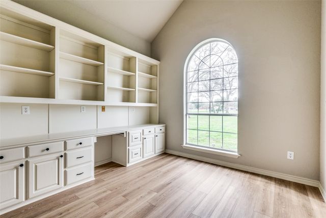 9986 Copeland Place, Pilot Point, TX 76258