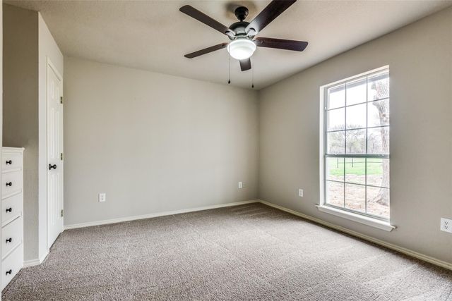 9986 Copeland Place, Pilot Point, TX 76258
