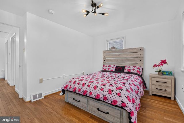 1127 JAMAICA RD, Lancaster, PA 17602