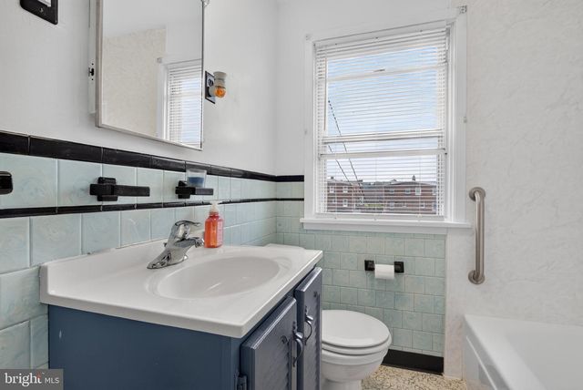 1127 JAMAICA RD, Lancaster, PA 17602