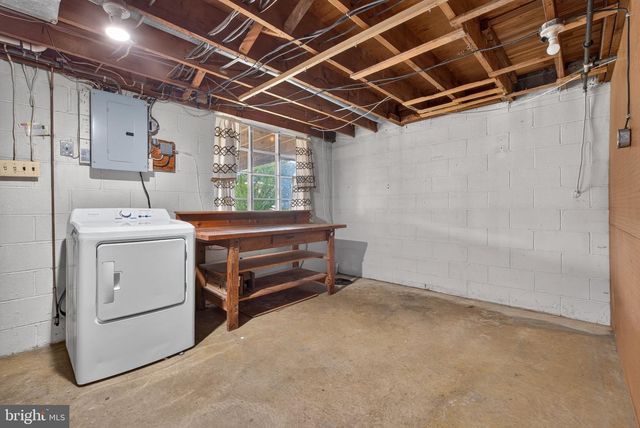 1127 JAMAICA RD, Lancaster, PA 17602