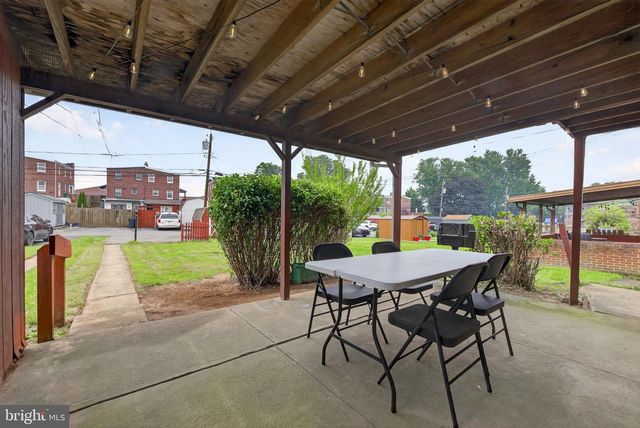 1127 JAMAICA RD, Lancaster, PA 17602
