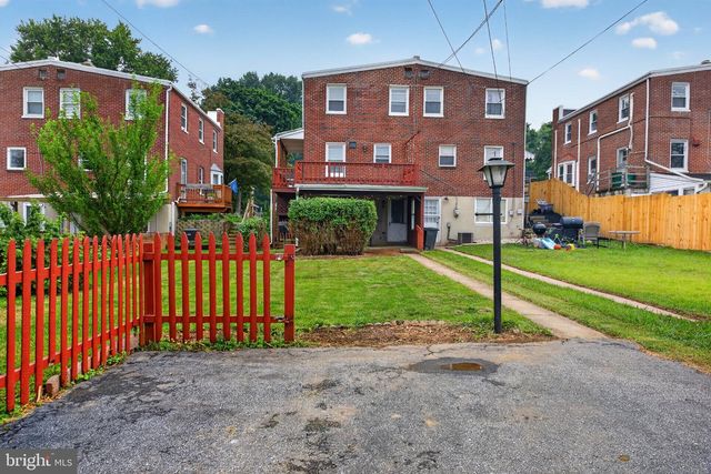 1127 JAMAICA RD, Lancaster, PA 17602
