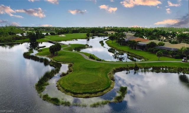 4873 Hampshire CT # 104, Naples, FL 34112