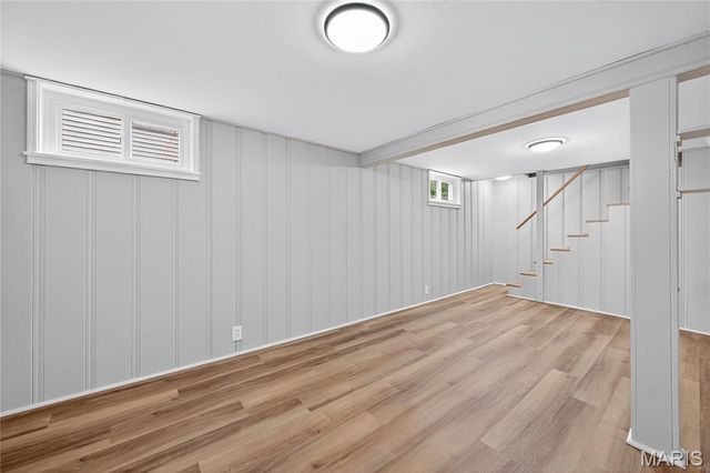 2000 Falcon Drive, St Louis, MO 63133