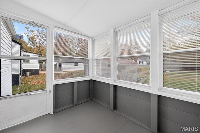 2000 Falcon Drive, St Louis, MO 63133