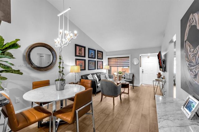 10305 SW 154th Cir Ct 26, Miami, FL 33196