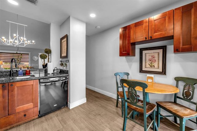 10305 SW 154th Cir Ct 26, Miami, FL 33196