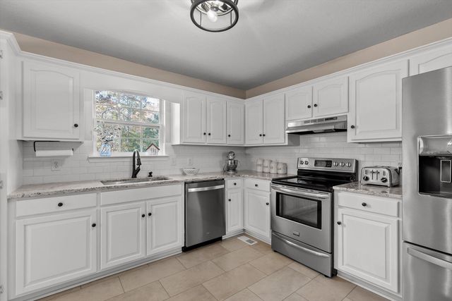 6442 Veronica Drive, Ooltewah, TN 37363