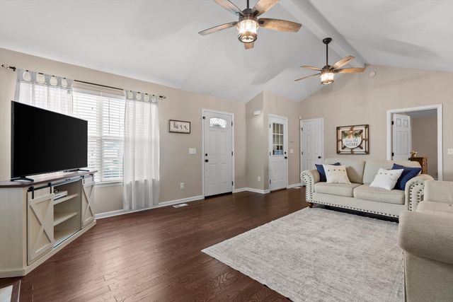 6442 Veronica Drive, Ooltewah, TN 37363