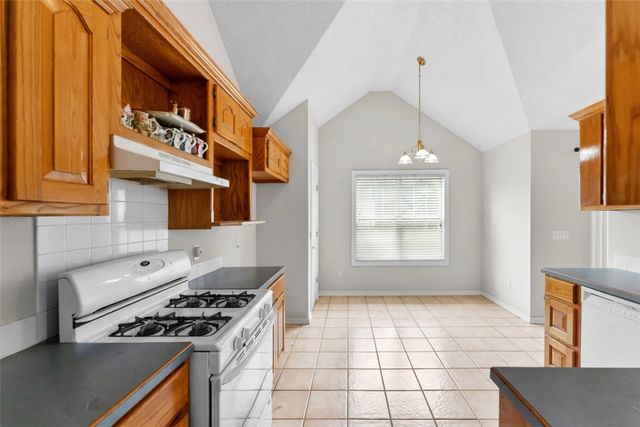 482 Clearwood Avenue, Springdale, AR 72764