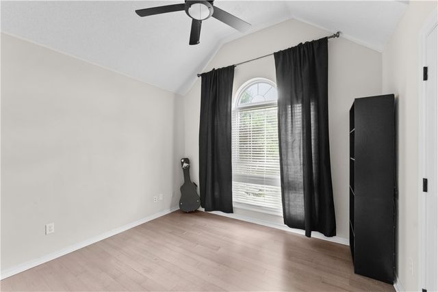 482 Clearwood Avenue, Springdale, AR 72764