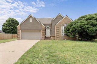482 Clearwood Avenue, Springdale, AR 72764