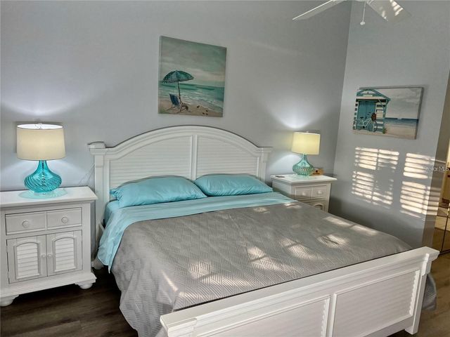 7186 LAKESIDE DRIVE, Sarasota, FL 34243
