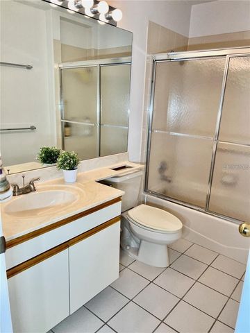 7186 LAKESIDE DRIVE, Sarasota, FL 34243