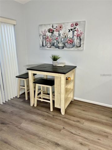 7186 LAKESIDE DRIVE, Sarasota, FL 34243