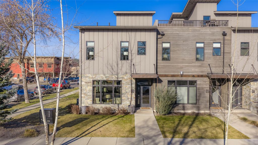 244 Kalispell Avenue A, Whitefish, MT 59937