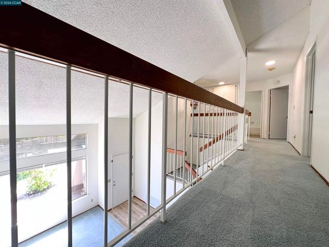 4864 Shadowfalls Dr, Martinez, CA 94553