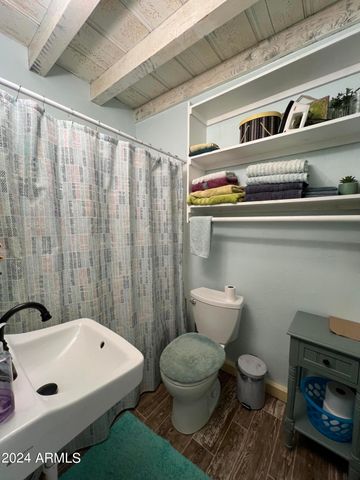 9502 N 2ND Place, Phoenix, AZ 85020