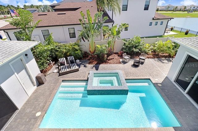 9260 SANDERS TREE LOOP, Wesley Chapel, FL 33545