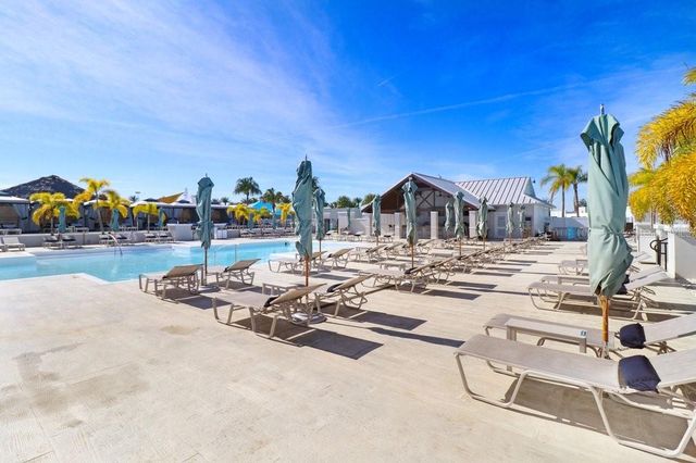9260 SANDERS TREE LOOP, Wesley Chapel, FL 33545