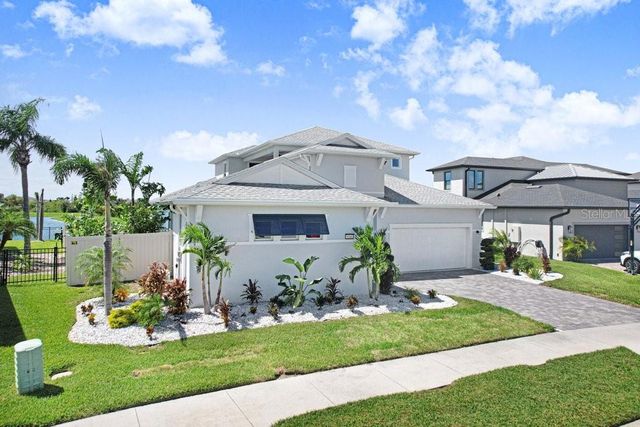 9260 SANDERS TREE LOOP, Wesley Chapel, FL 33545