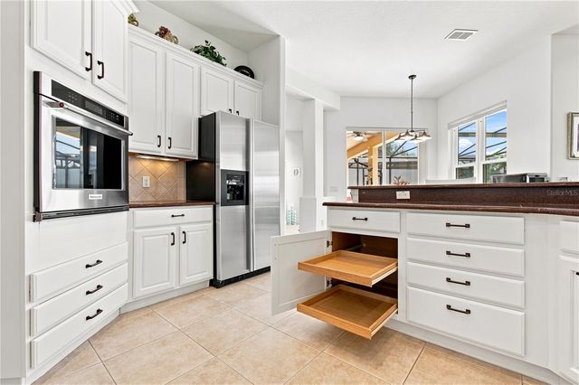 662 SHOREHAVEN DR, Poinciana, FL 34759