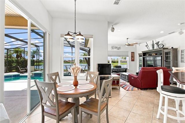662 SHOREHAVEN DR, Poinciana, FL 34759