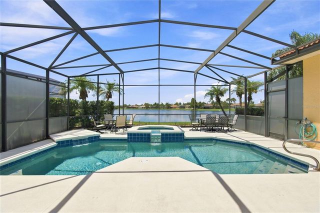 662 SHOREHAVEN DR, Poinciana, FL 34759
