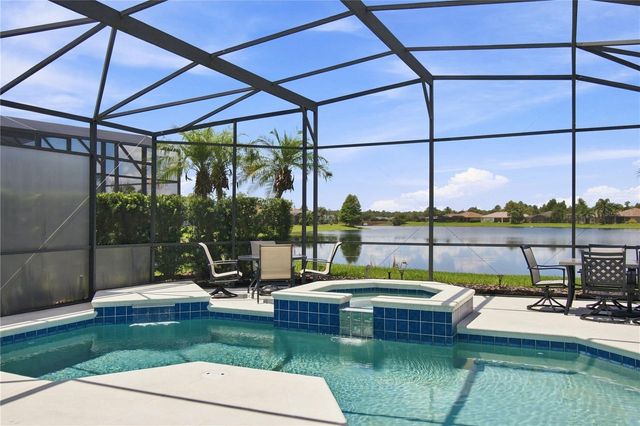 662 SHOREHAVEN DR, Poinciana, FL 34759
