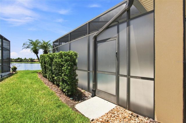 662 SHOREHAVEN DR, Poinciana, FL 34759
