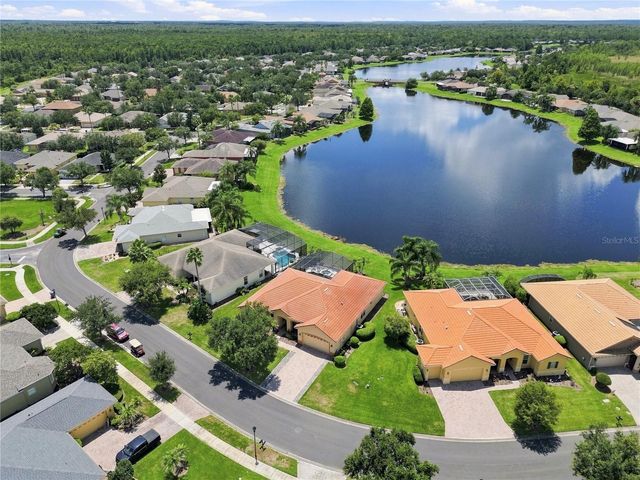 662 SHOREHAVEN DR, Poinciana, FL 34759