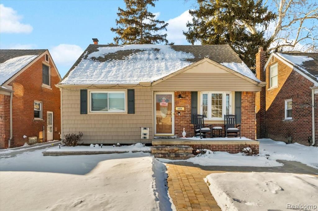 10036 Ruth Avenue, Allen Park, MI 48101