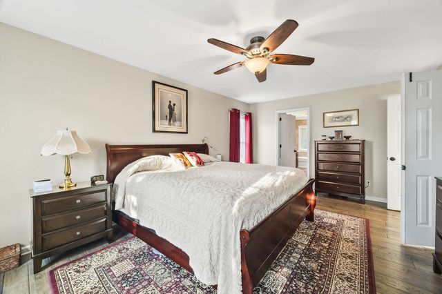 230 Lancelot Ln, Franklin, TN 37064