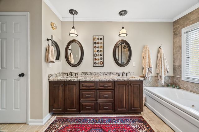 230 Lancelot Ln, Franklin, TN 37064