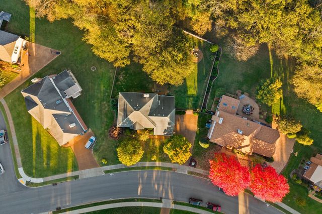 230 Lancelot Ln, Franklin, TN 37064