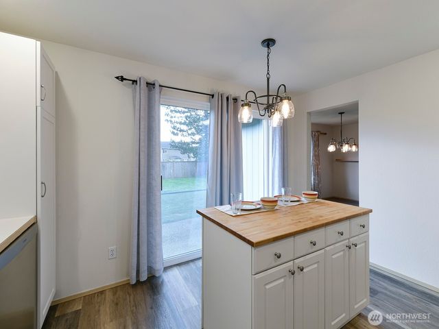 26733 227th Avenue SE, Maple Valley, WA 98038