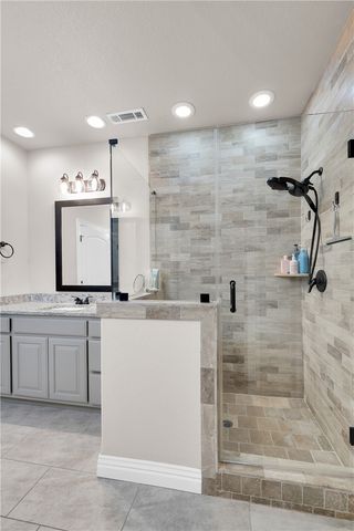 529 N Salem Road, Fayetteville, AR 72704