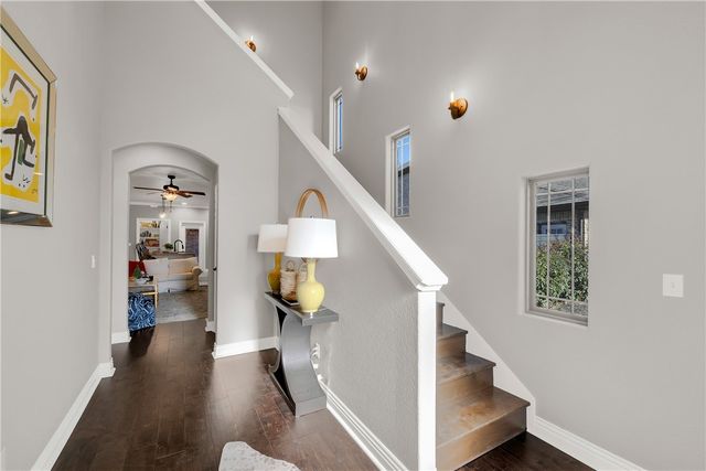 529 N Salem Road, Fayetteville, AR 72704